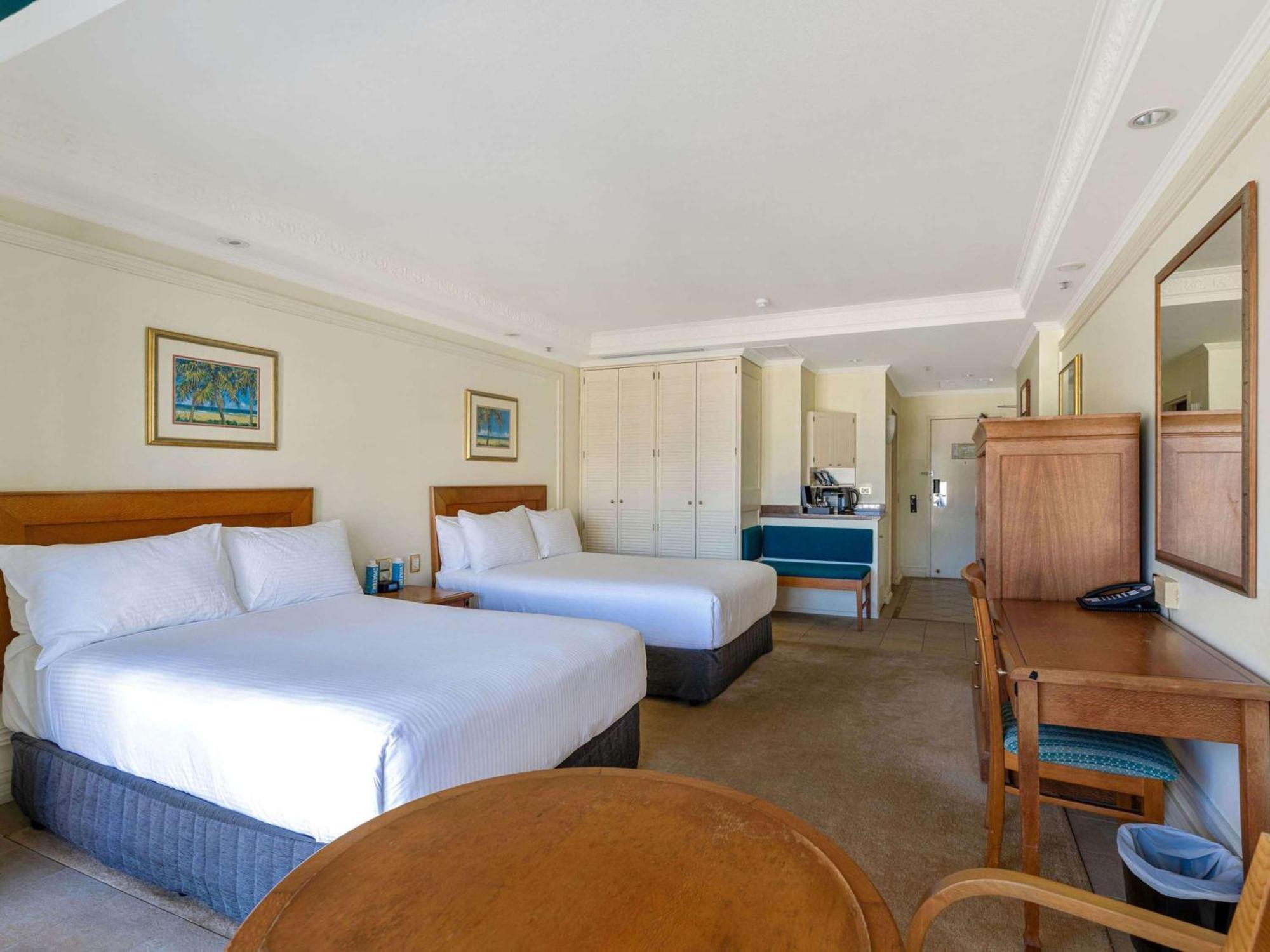 Hotel Pullman Cairns International Esterno foto Studio apartment