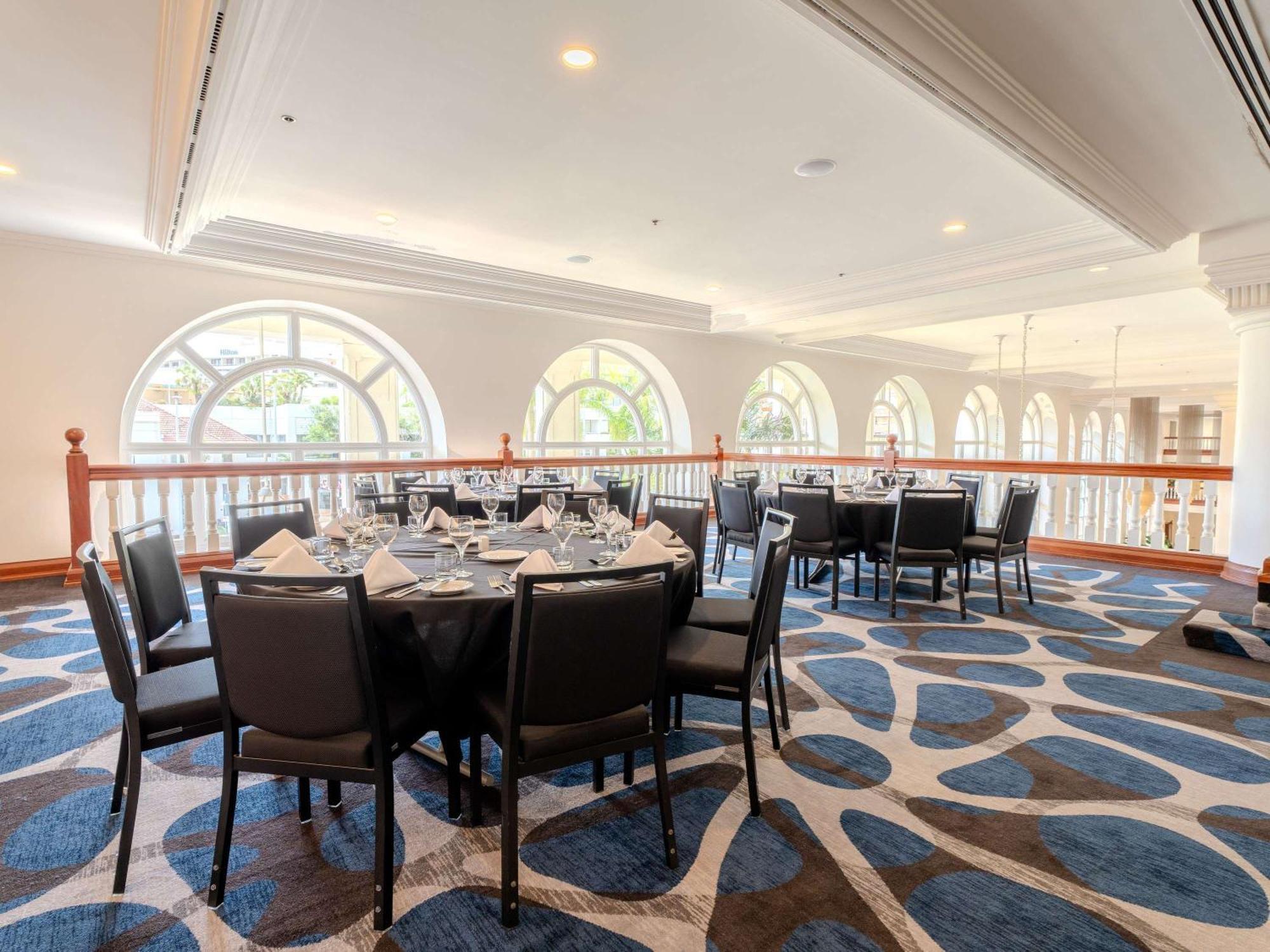 Hotel Pullman Cairns International Esterno foto The Gallery